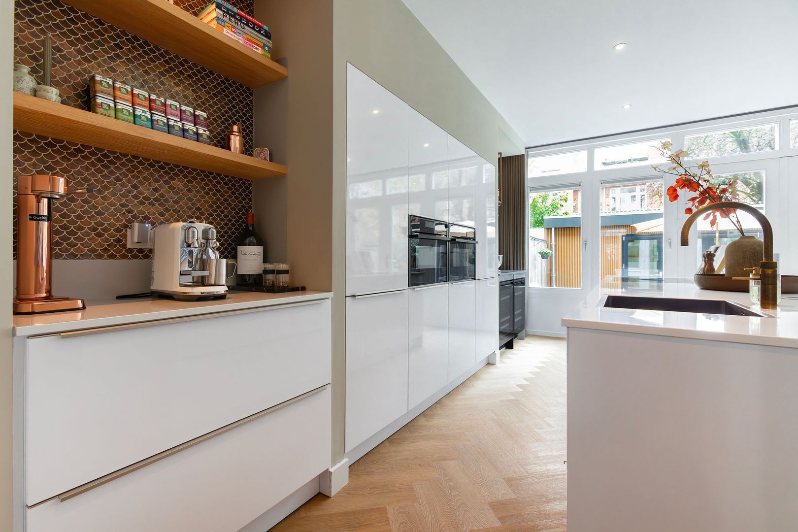 Uithoornstraat 27 H image 1