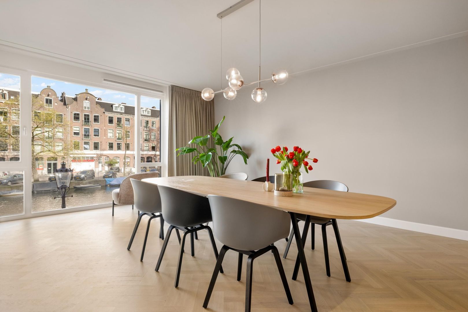 Bilderdijkkade 52 D image 1