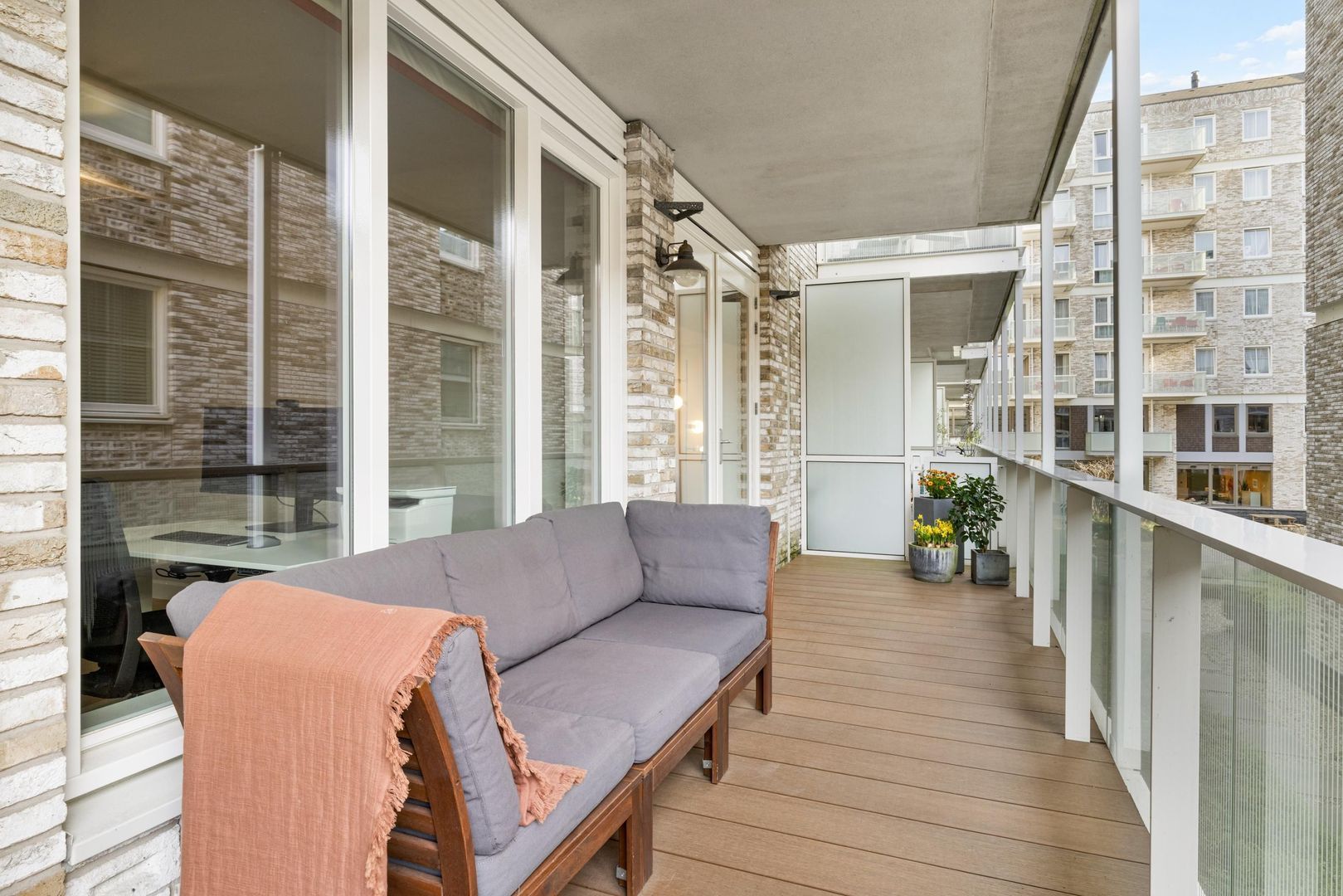 Bilderdijkkade 52 D image 1