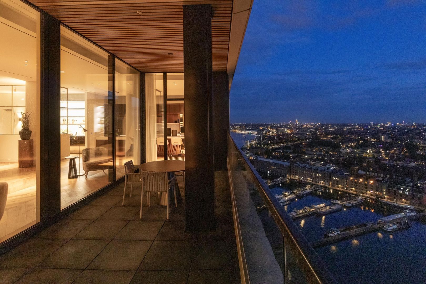 Pontsteiger 168 image 1