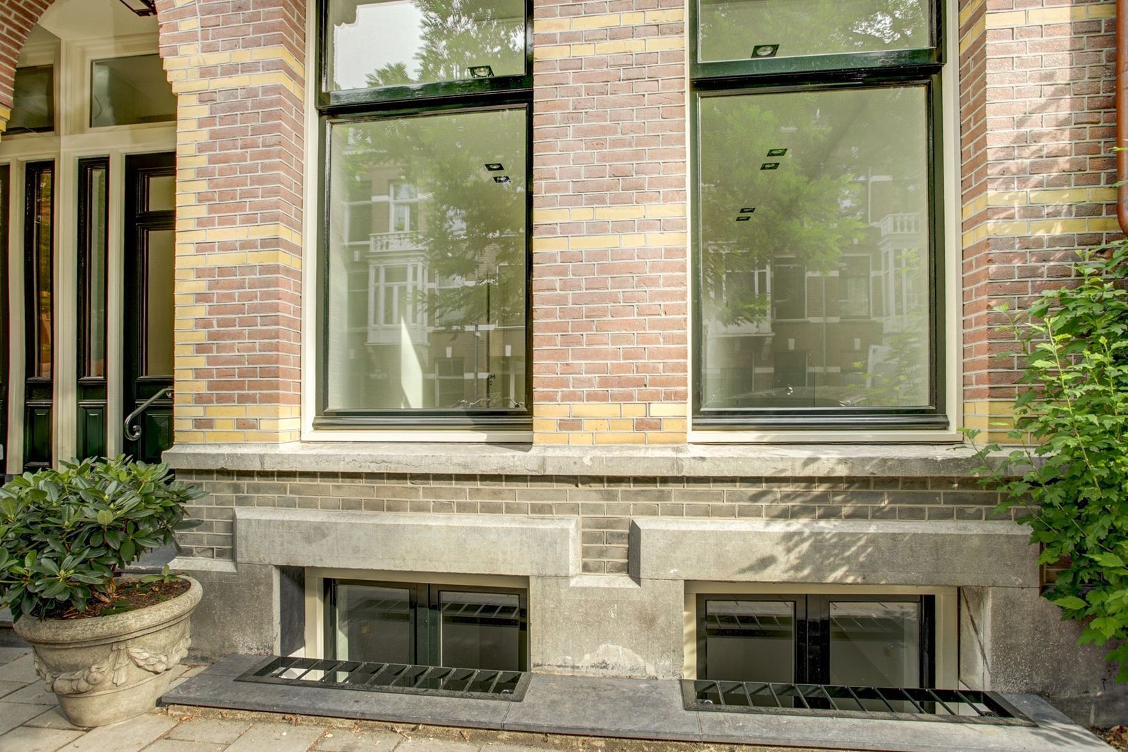 Van Breestraat 148 H image 1