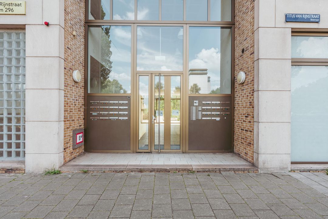 Titus van Rijnstraat 293 image thumbs 1