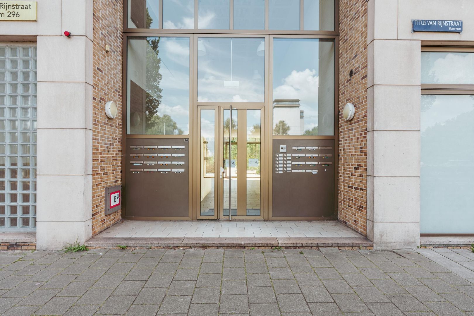 Titus van Rijnstraat 293 image 1