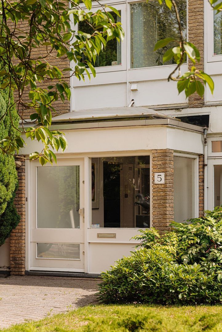 De Cuserstraat 5 image 1