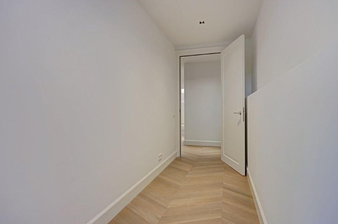 Van Breestraat 148 H image thumbs 1