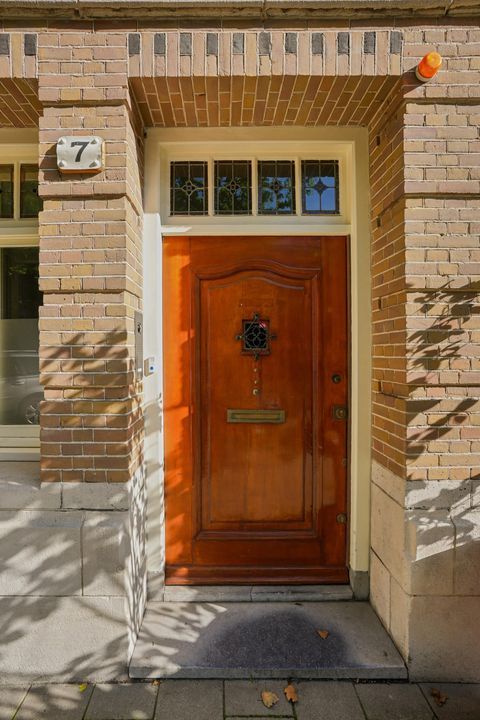 Van Miereveldstraat 7 image thumbs 1