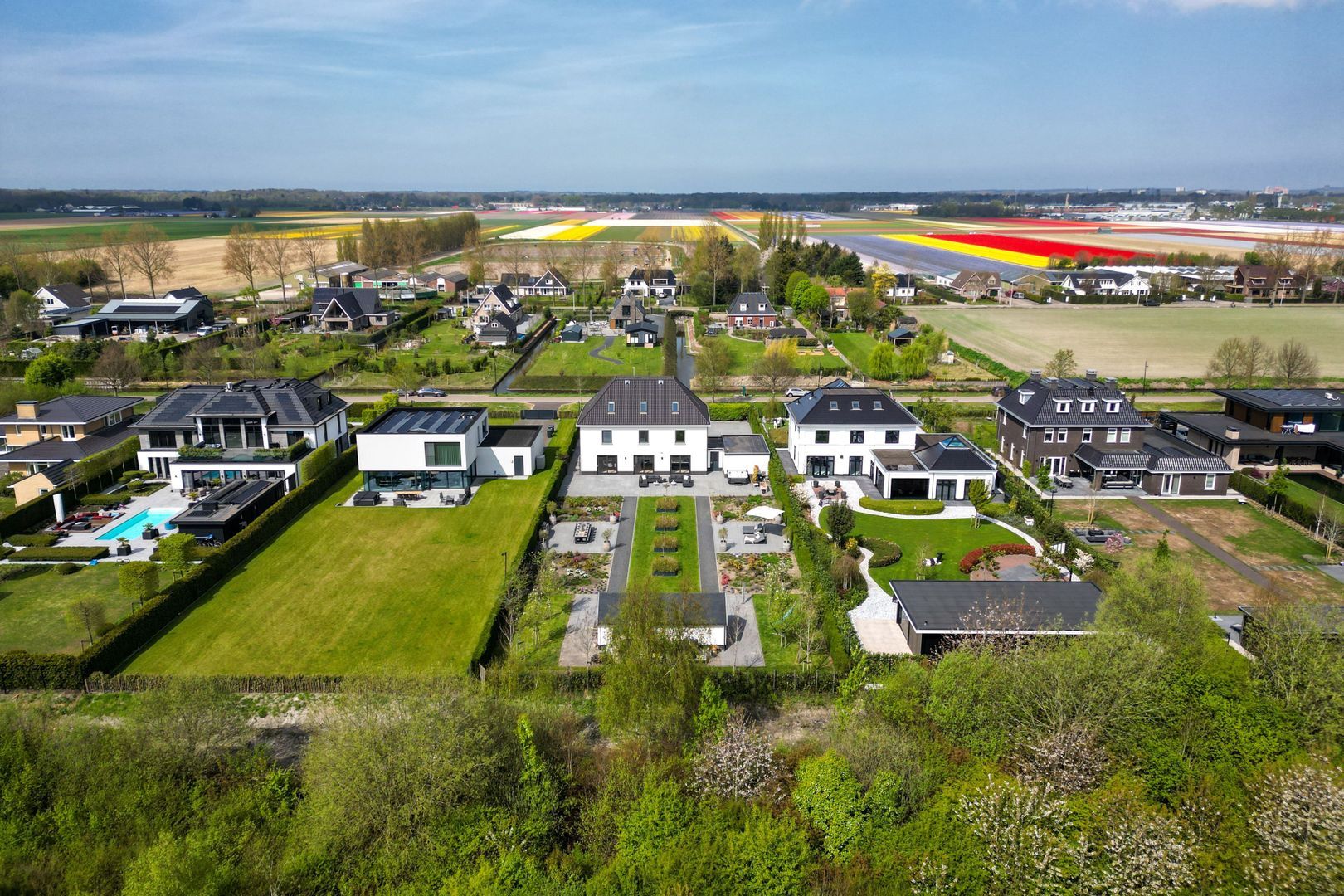 Larense Laan 16 image 1