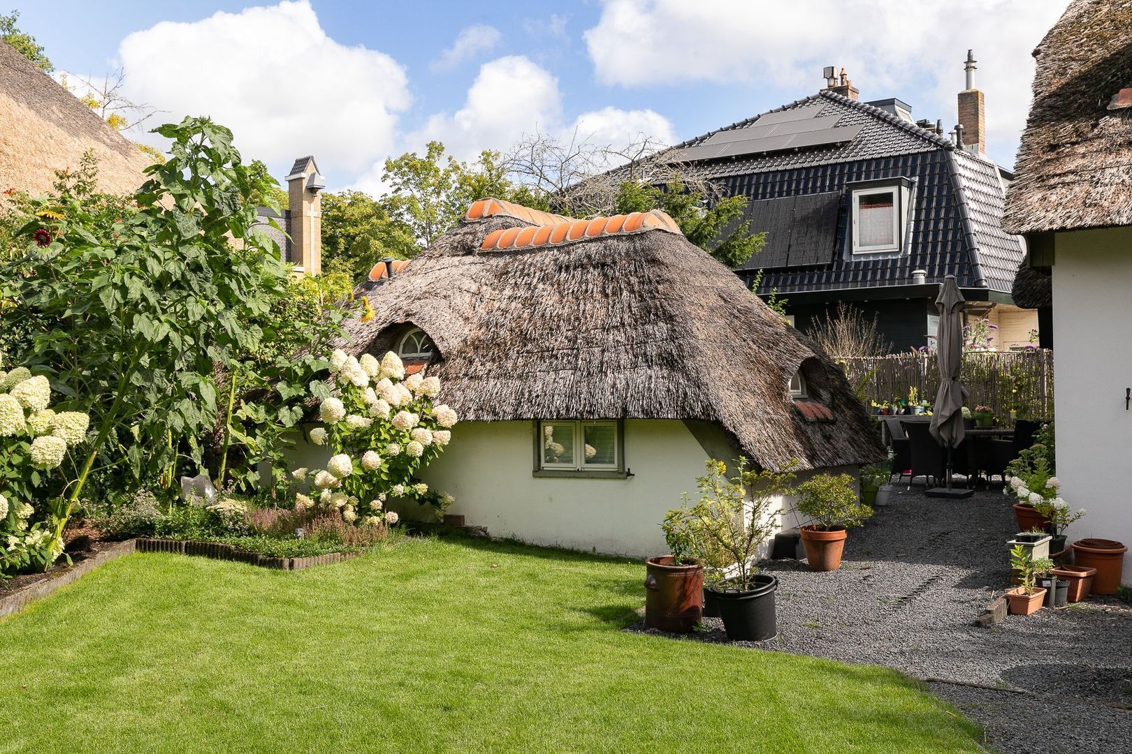 Teding van Berkhoutlaan 45 image 1