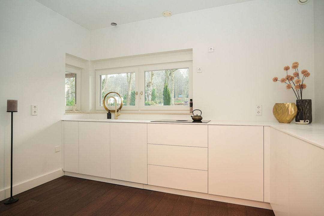 Zuidlaan 12 image thumbs 1