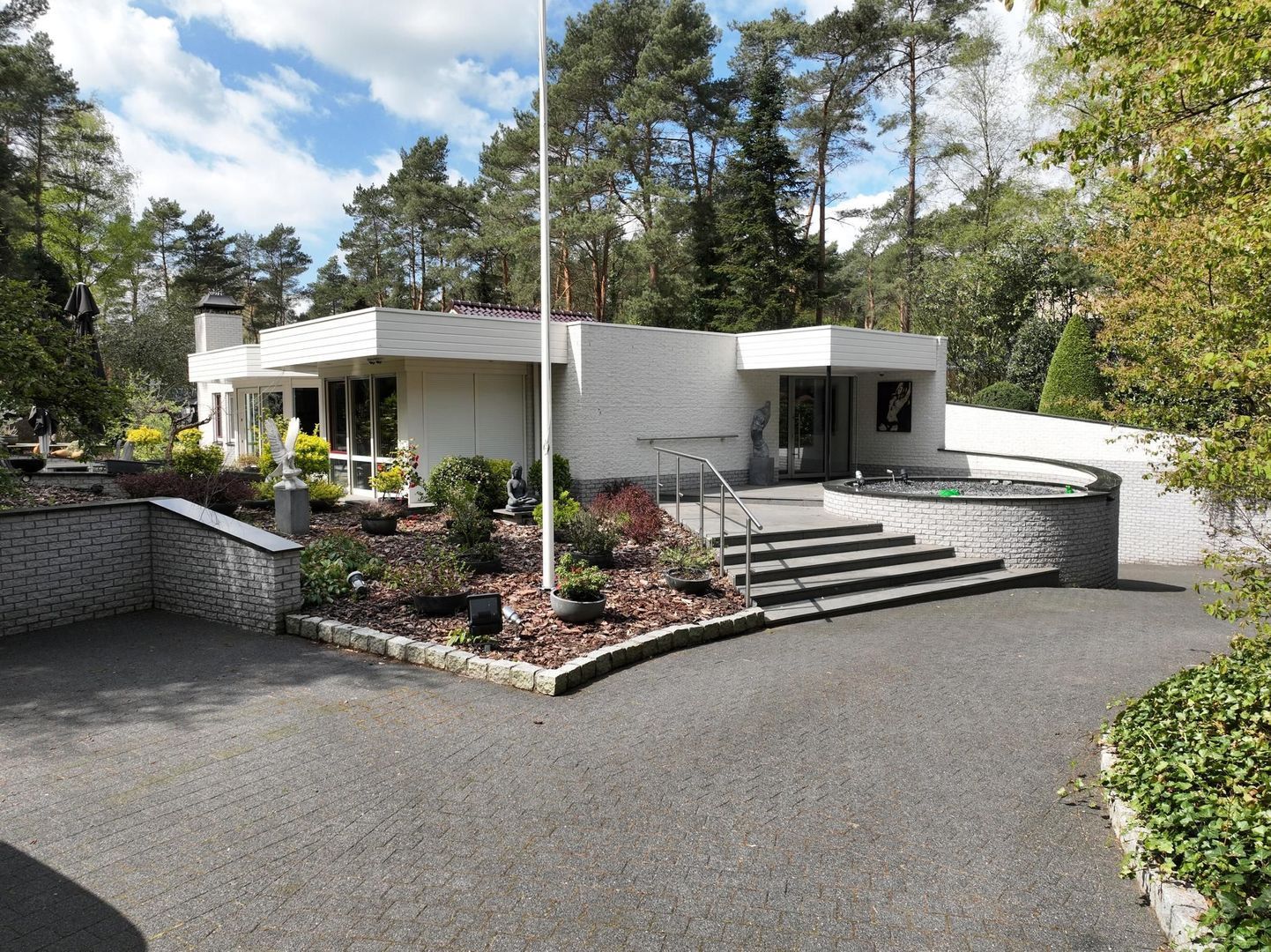 Buizerdweg 12 image 1