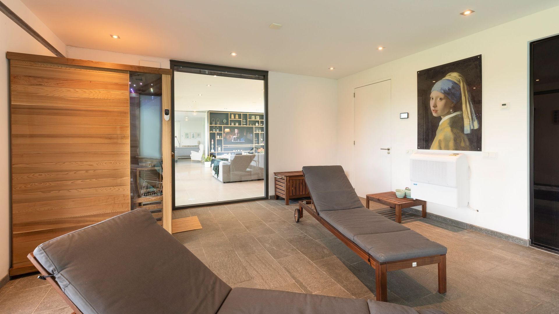 Rijksweg 11 b image 1