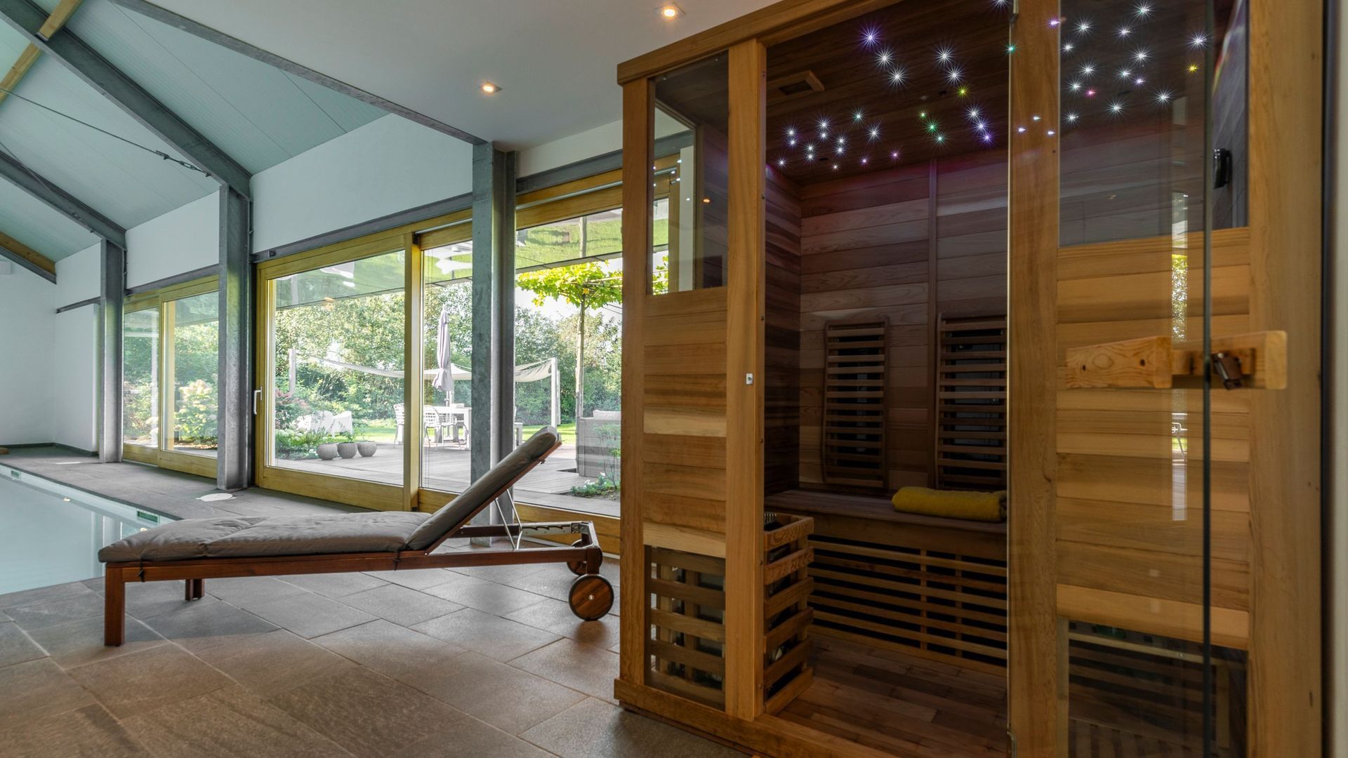 Rijksweg 11 b image 1