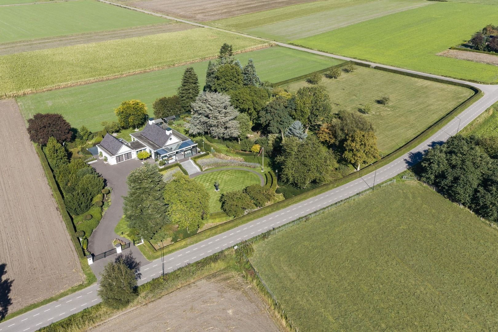Dorpstraat 129 image 1