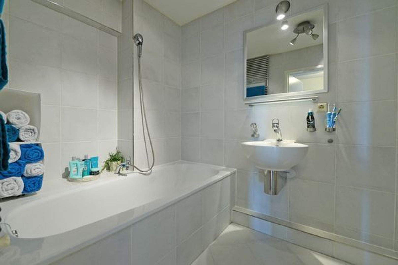 Raam 140, Delft foto-14