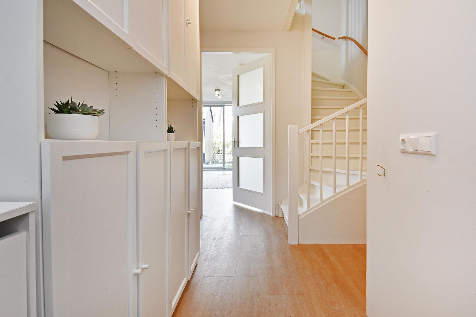 Bessentuin 9, Rijswijk foto-5