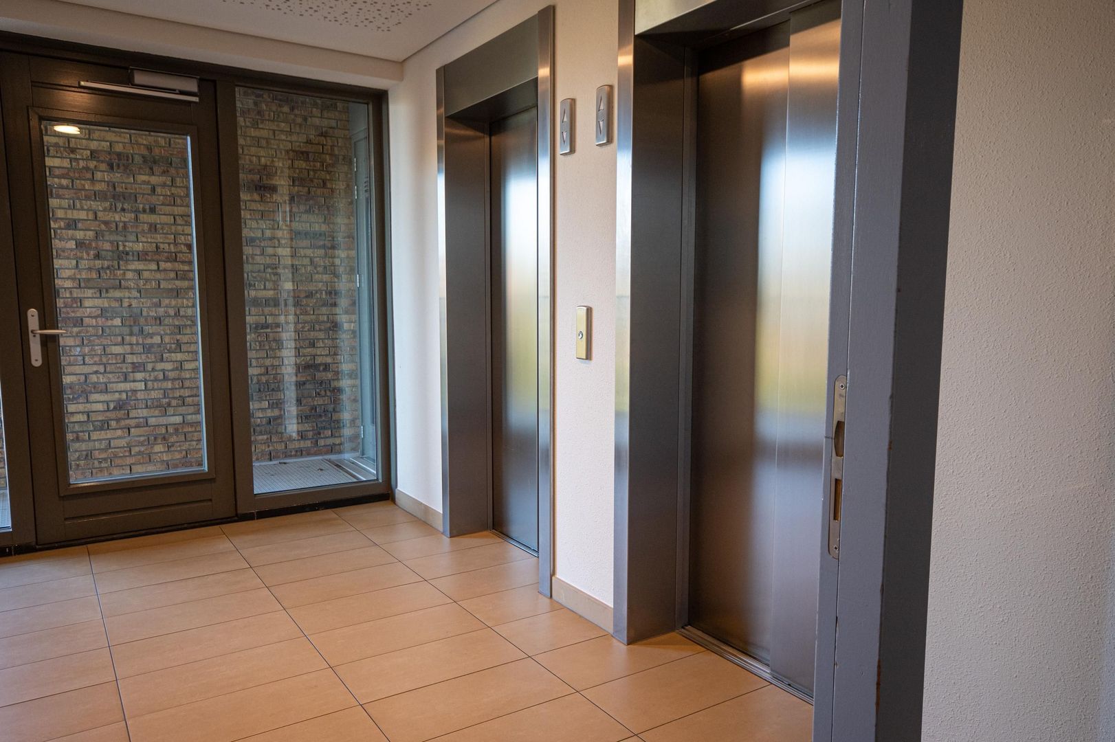Klaroenstraat 239, Rijswijk foto-1