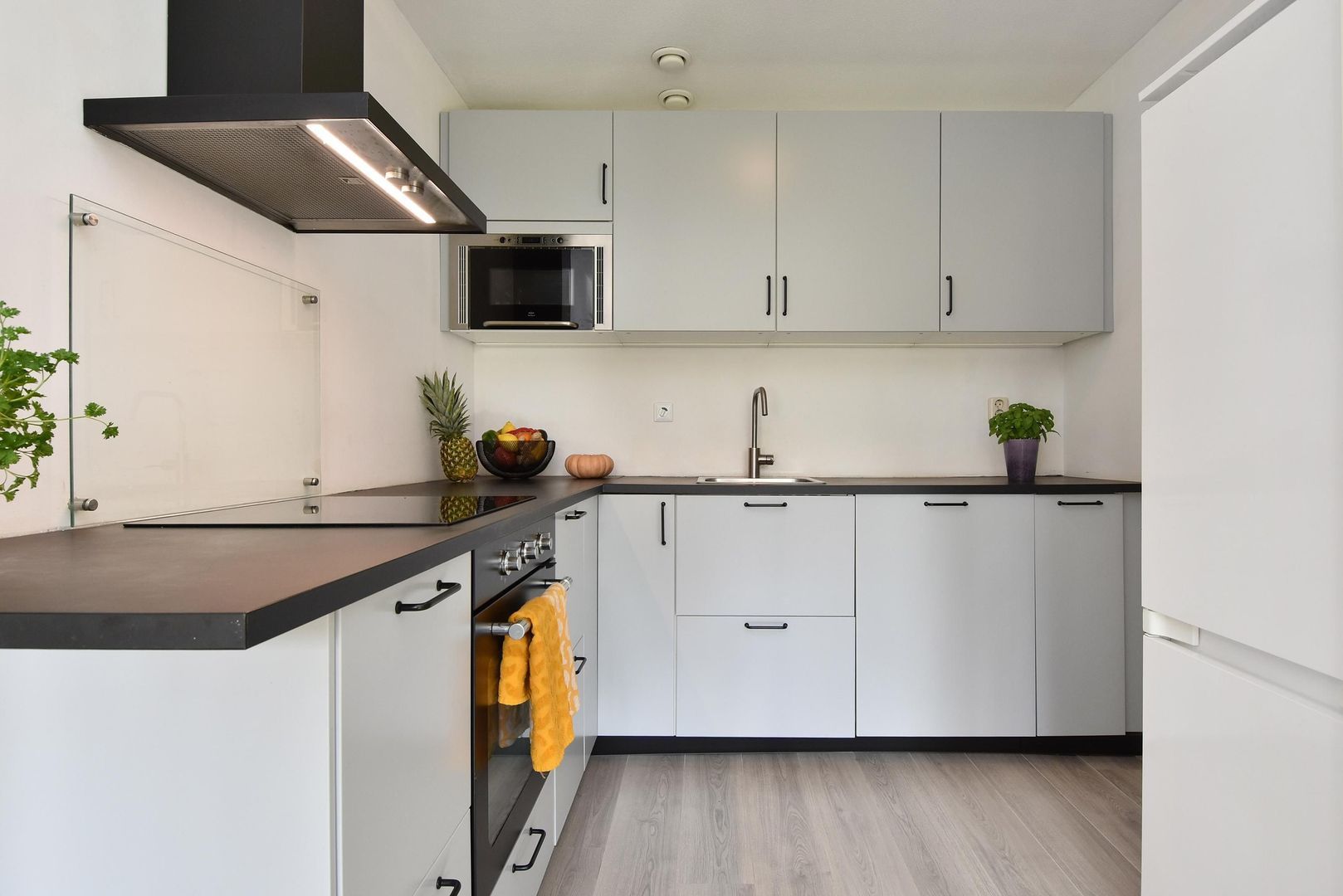 Drogerij 13, Den Hoorn foto-22