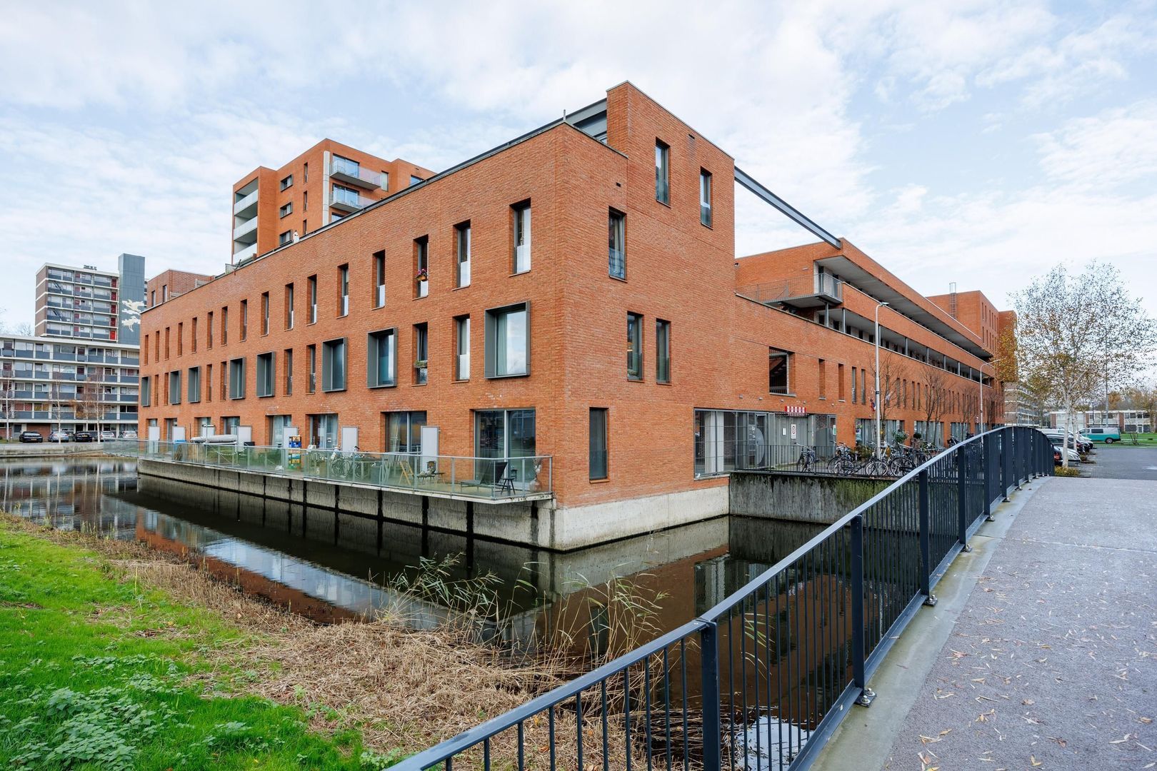 Taj Mahalplaats 15, Delft foto-0