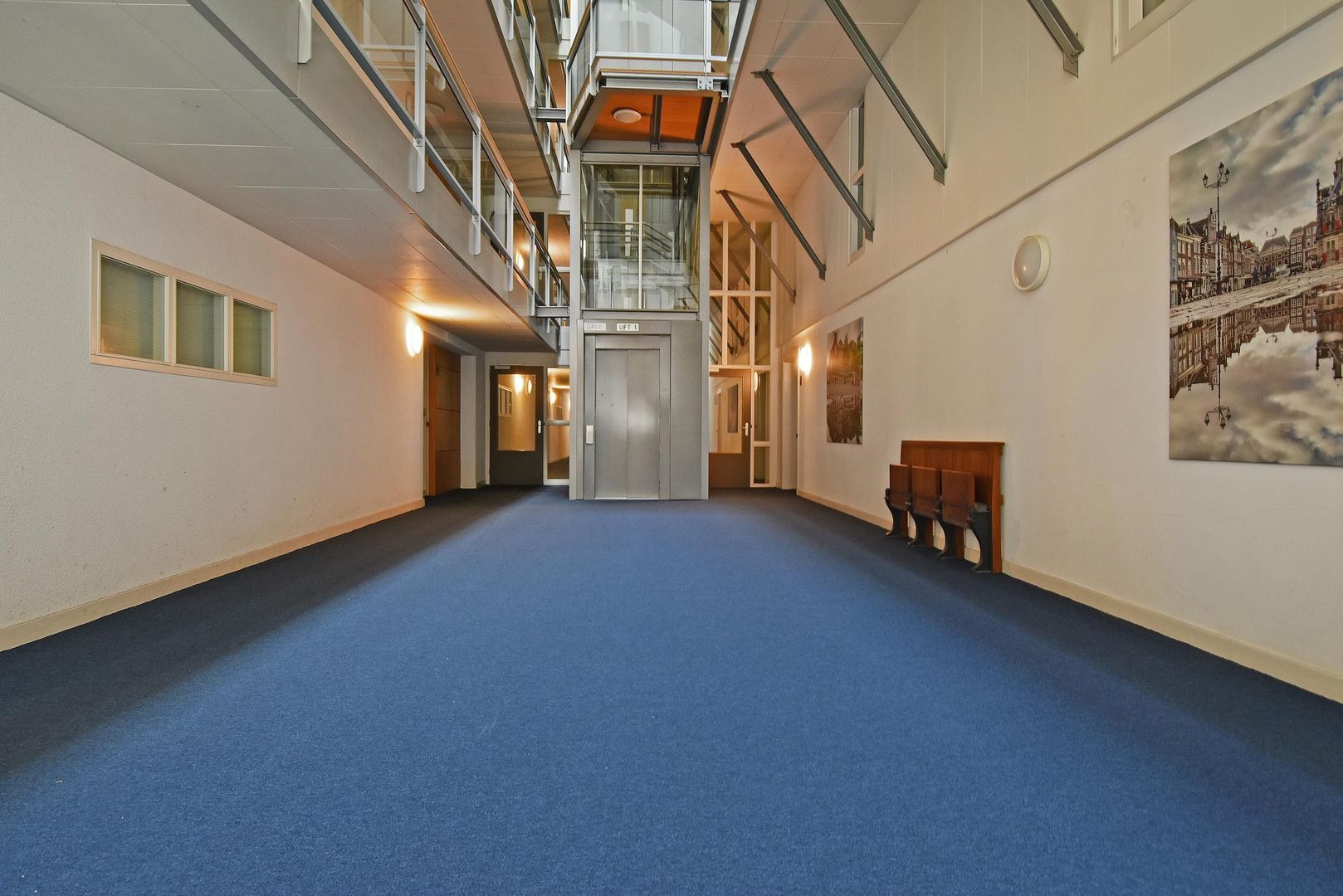 Raam 68, Delft foto-5