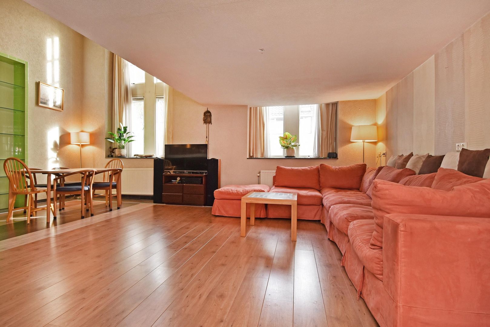 Raam 68, Delft foto-16