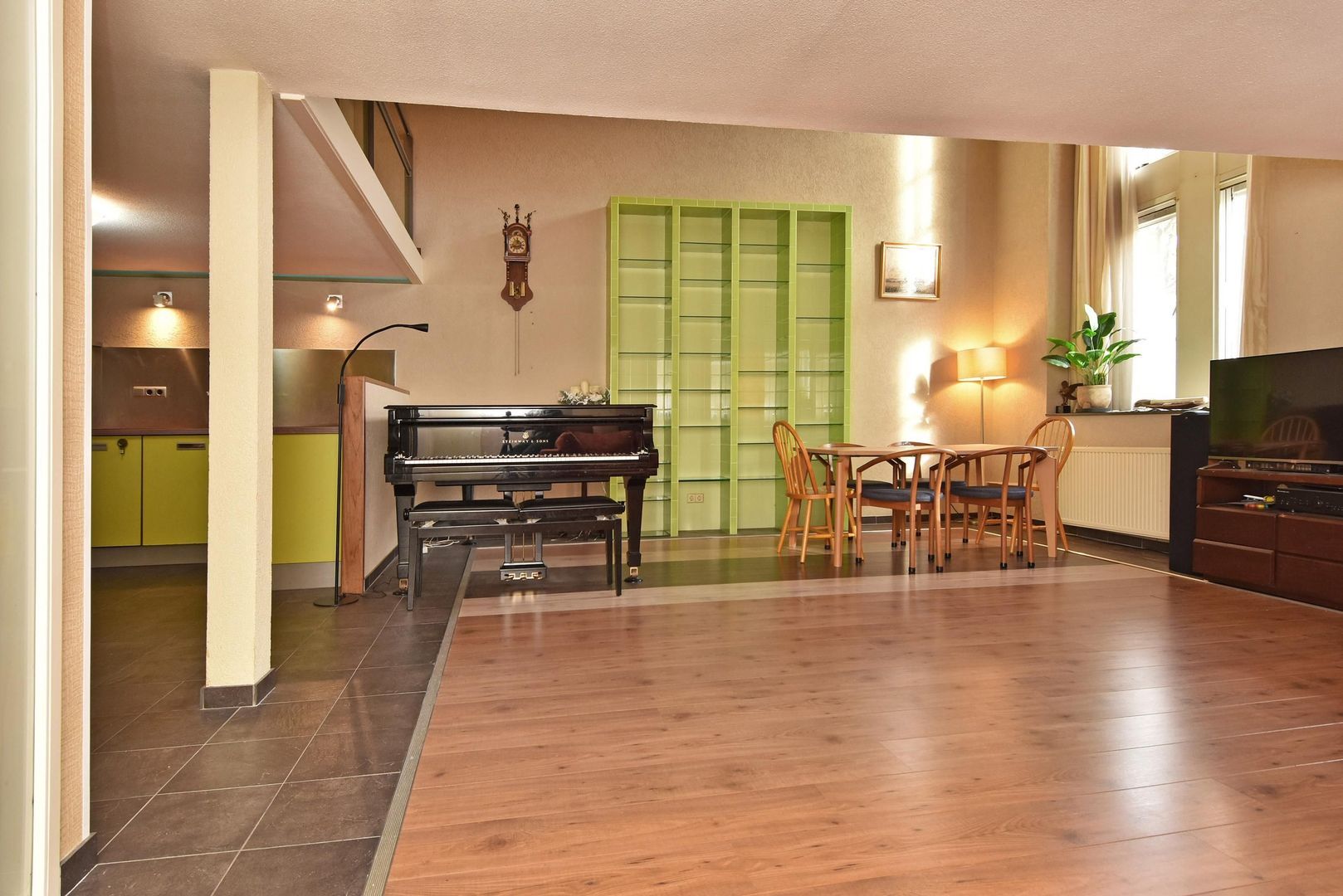 Raam 68, Delft foto-10