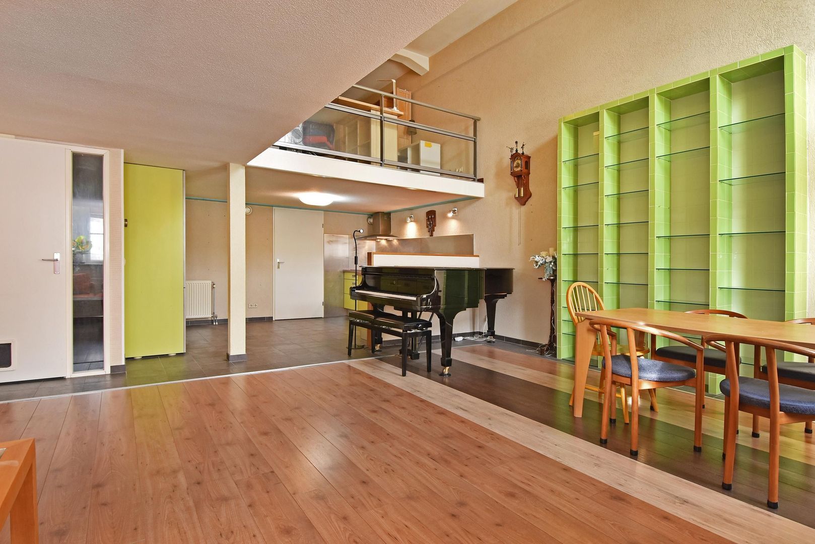 Raam 68, Delft foto-8