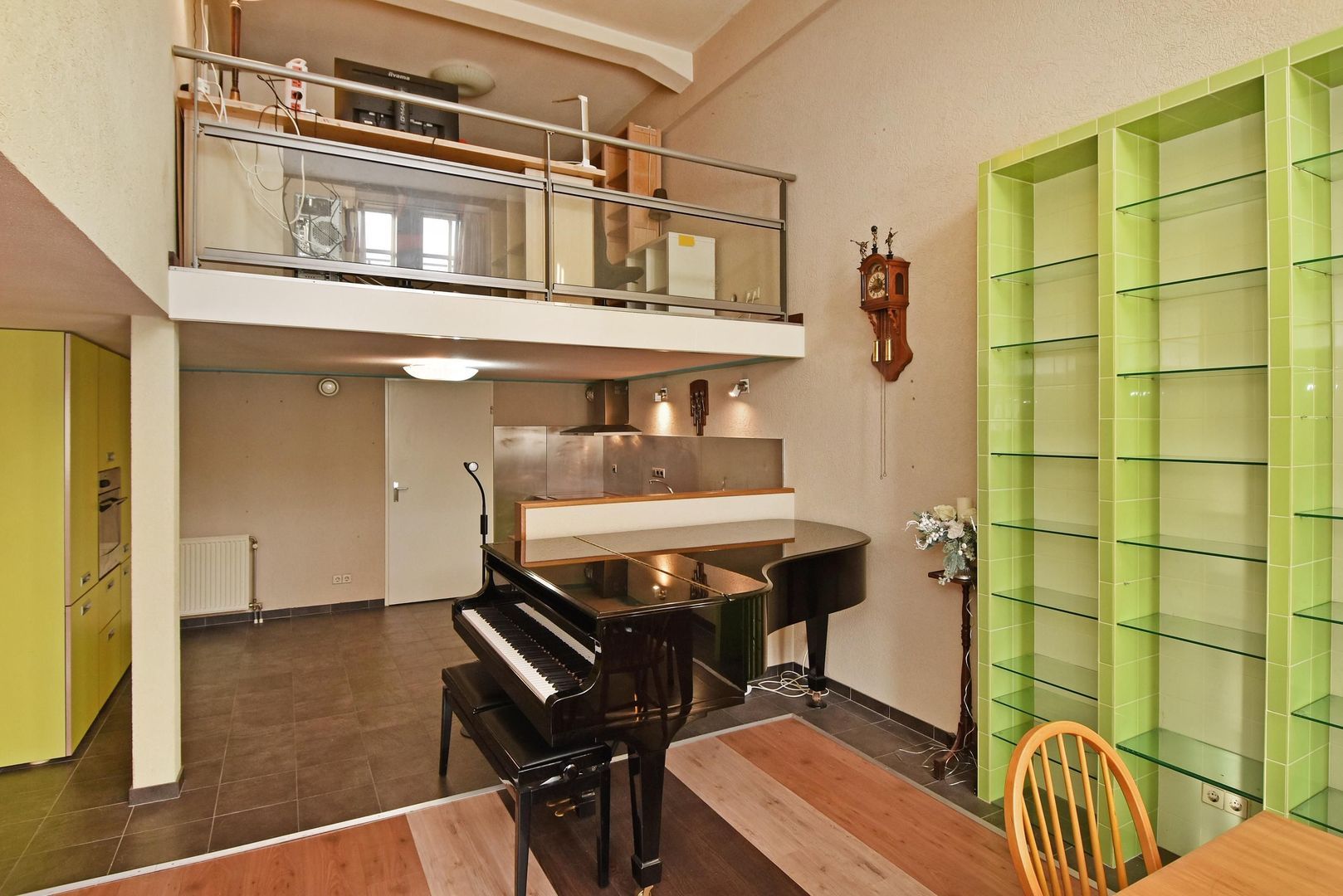 Raam 68, Delft foto-9