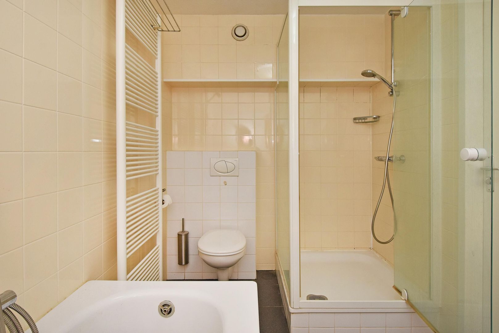 Raam 68, Delft foto-21