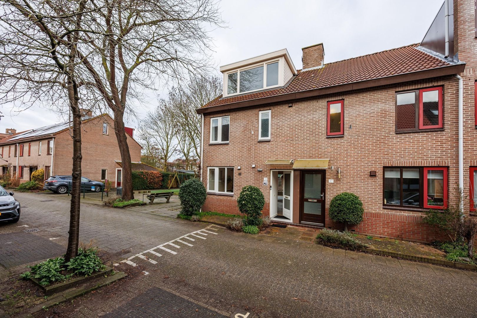 Leeuweriklaan 14, Delft foto-1