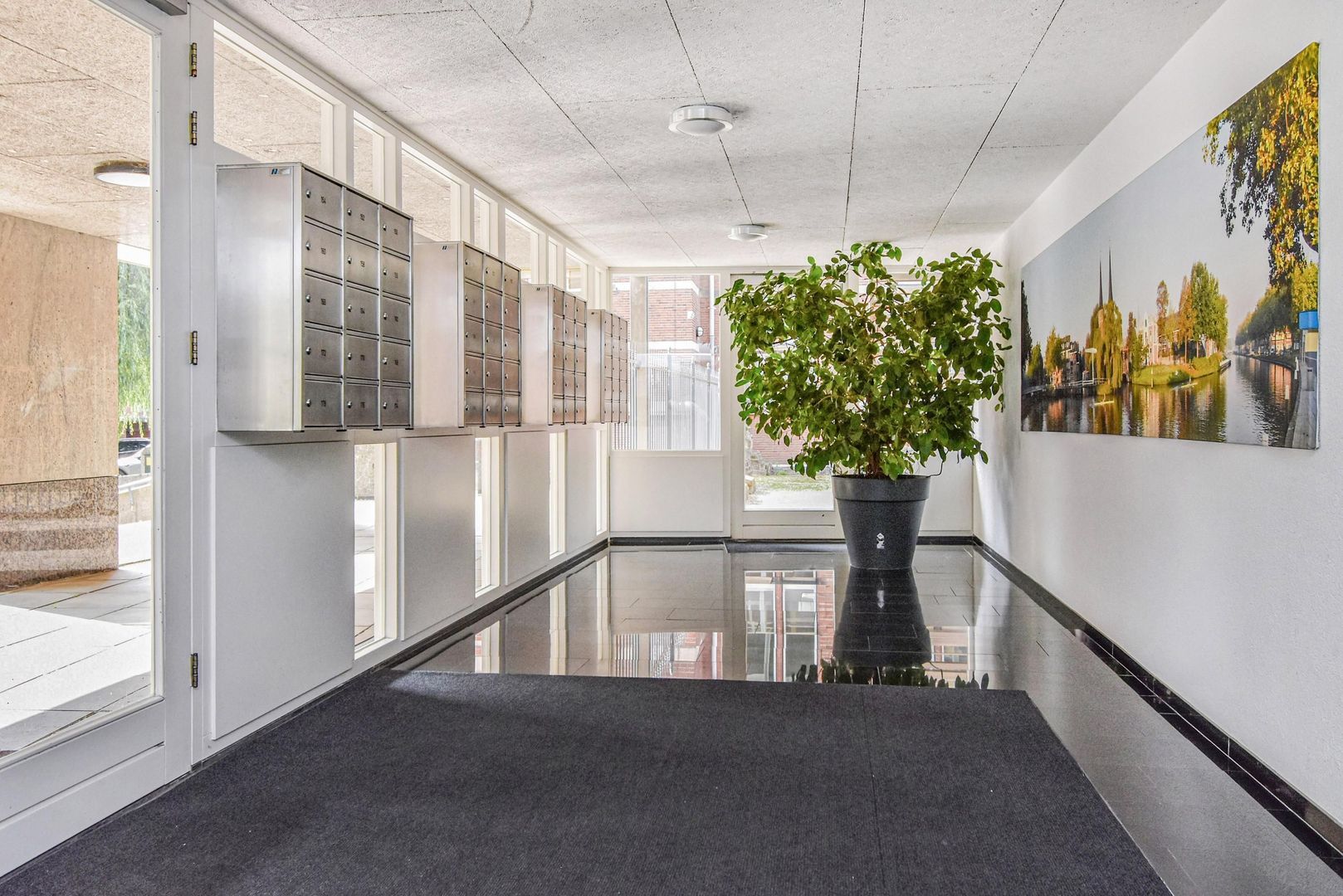 Raam 114, Delft foto-6