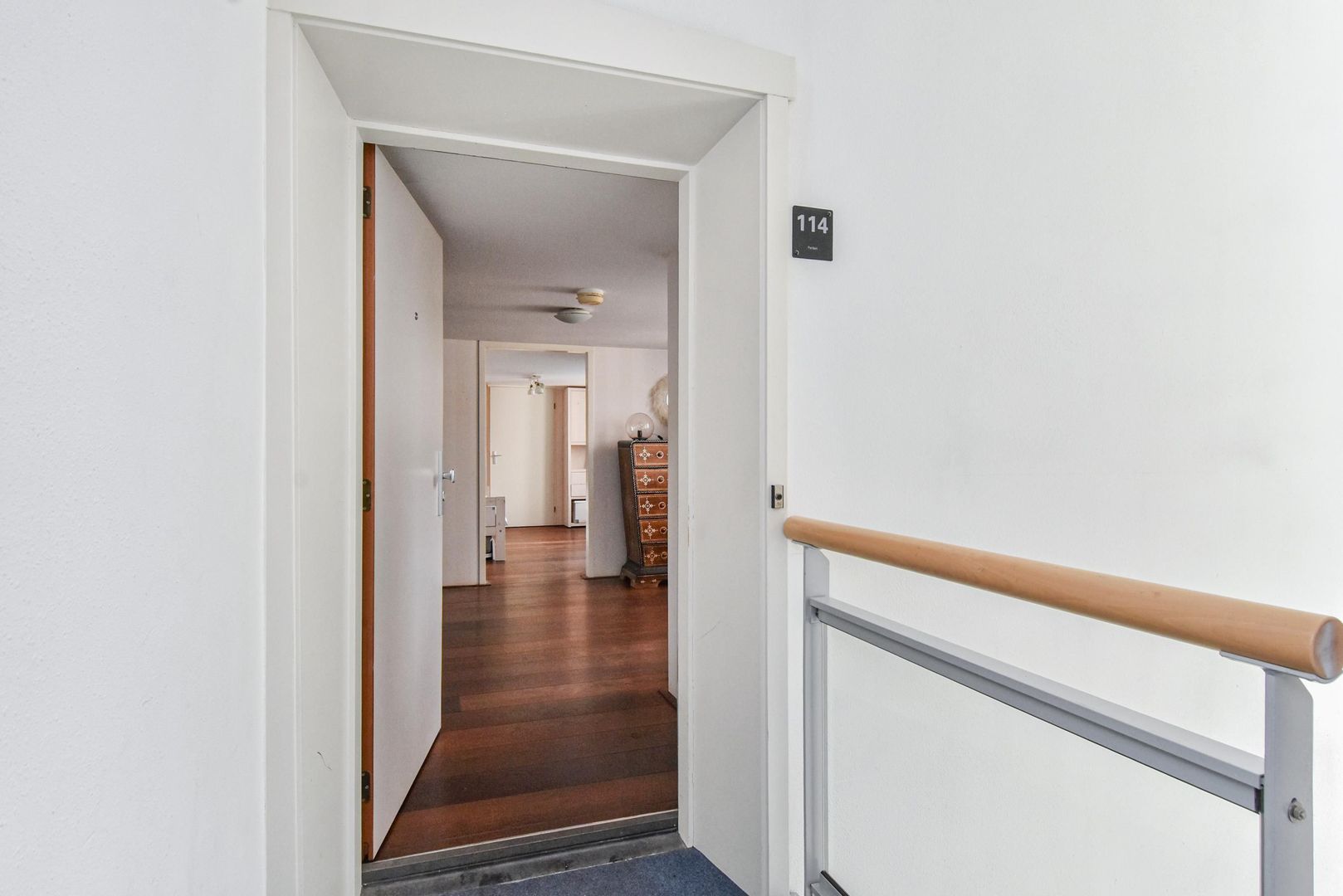 Raam 114, Delft foto-8