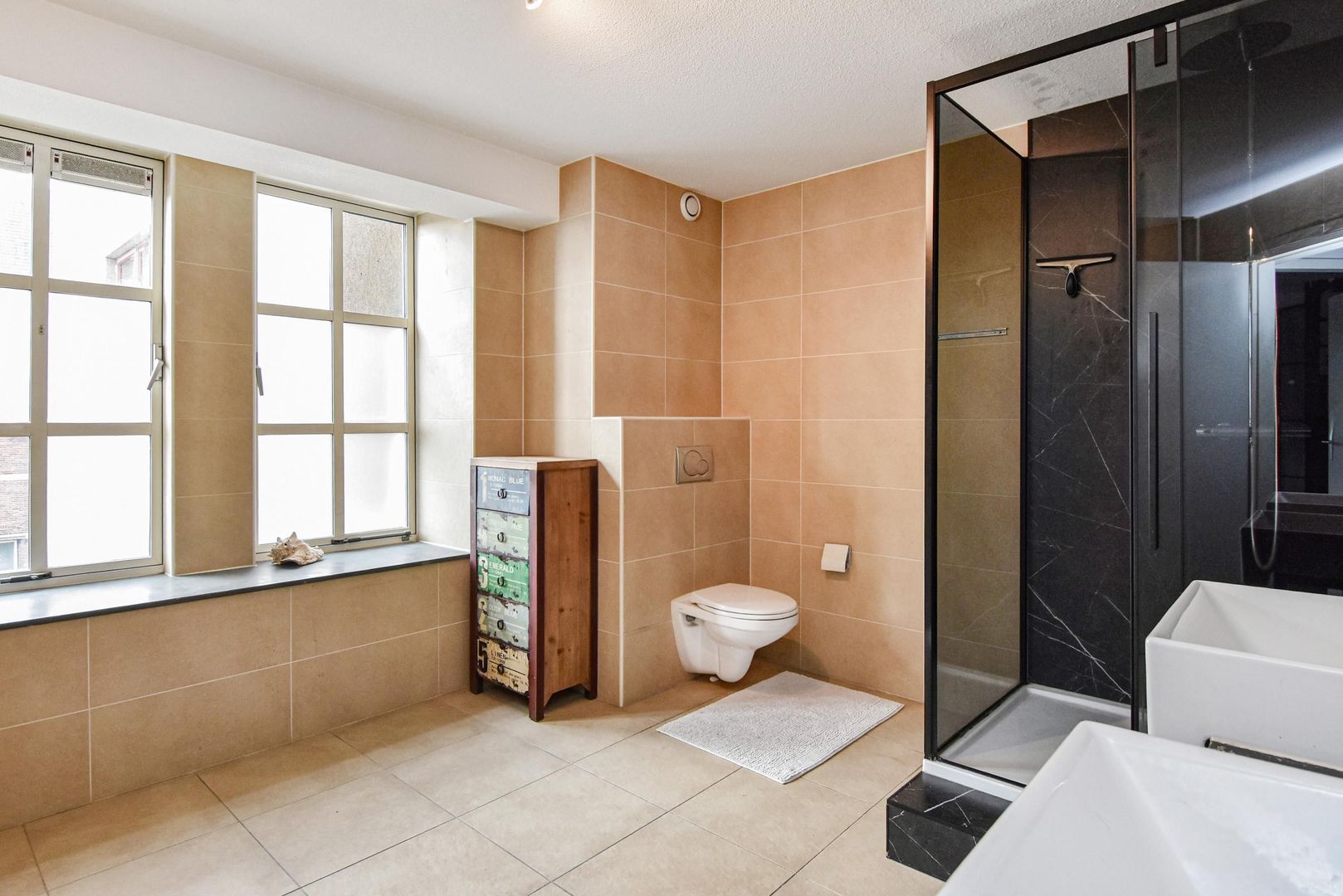 Raam 114, Delft foto-3