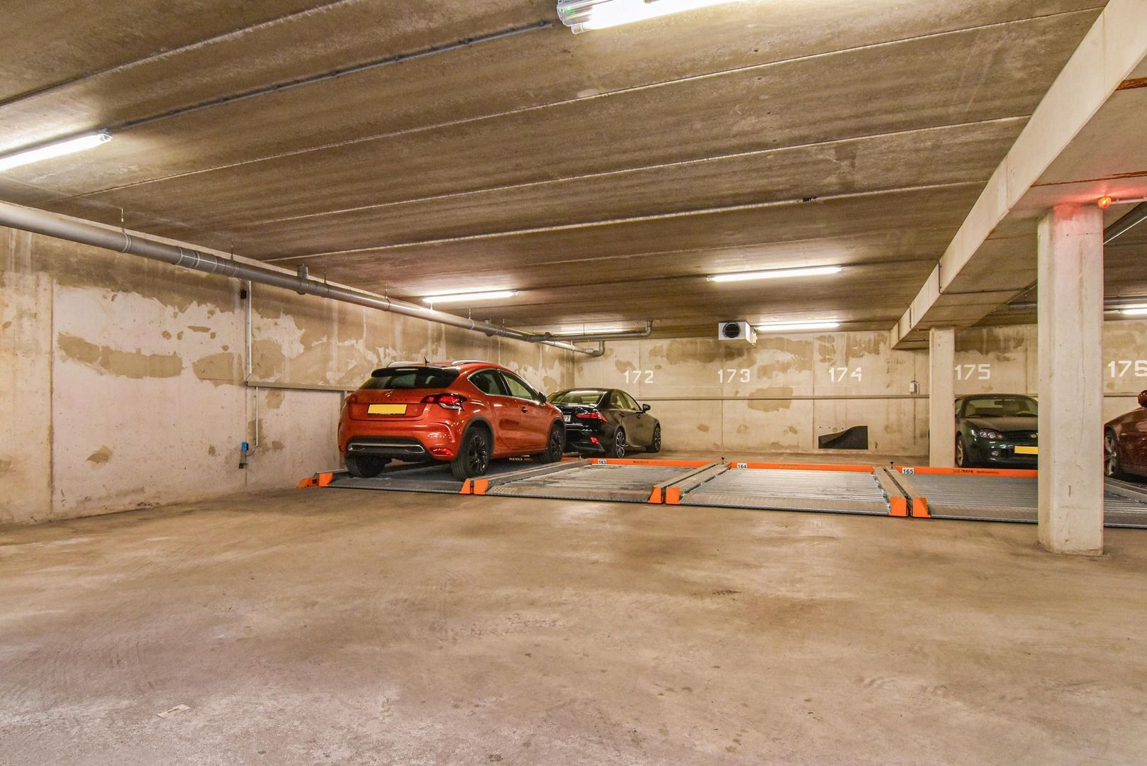 Raam 114, Delft foto-43