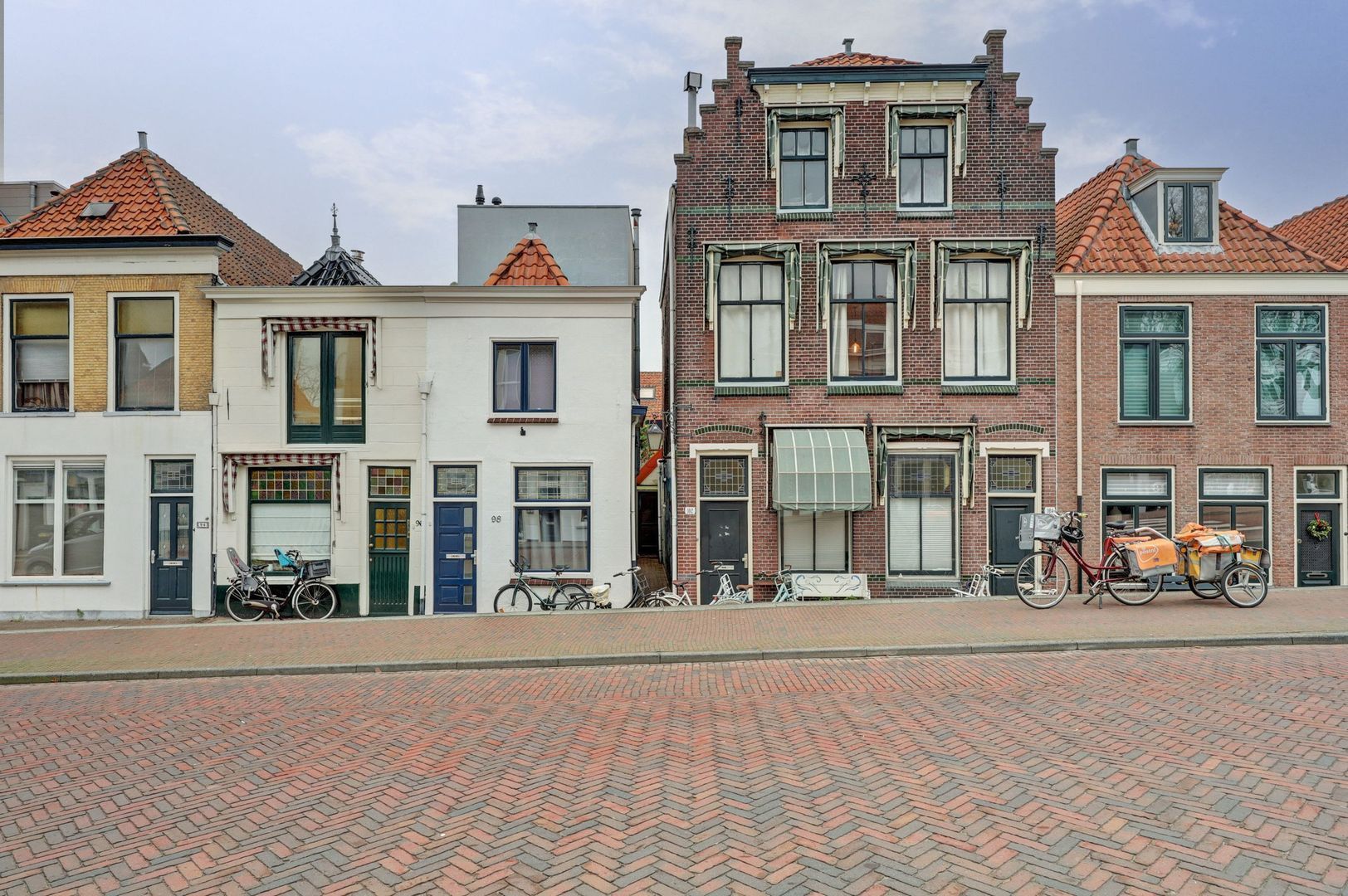 Nieuwe Langendijk 100, Delft foto-0