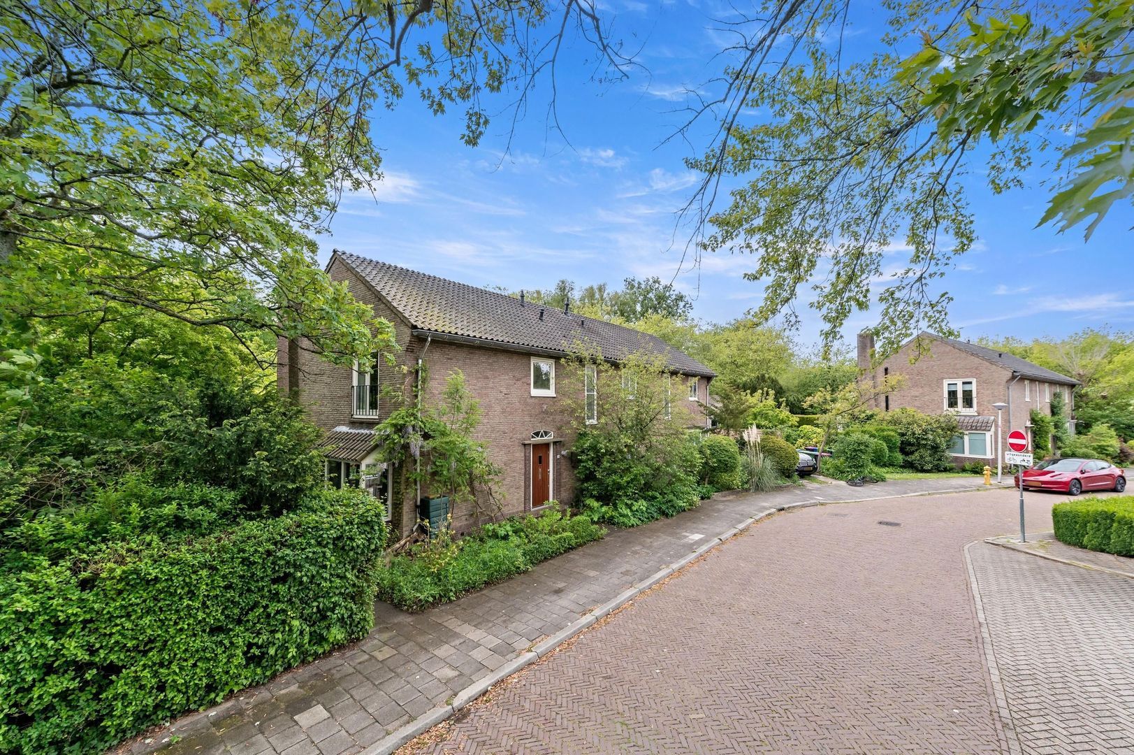 Charlotte de Bourbonstraat 24, Delft foto-1