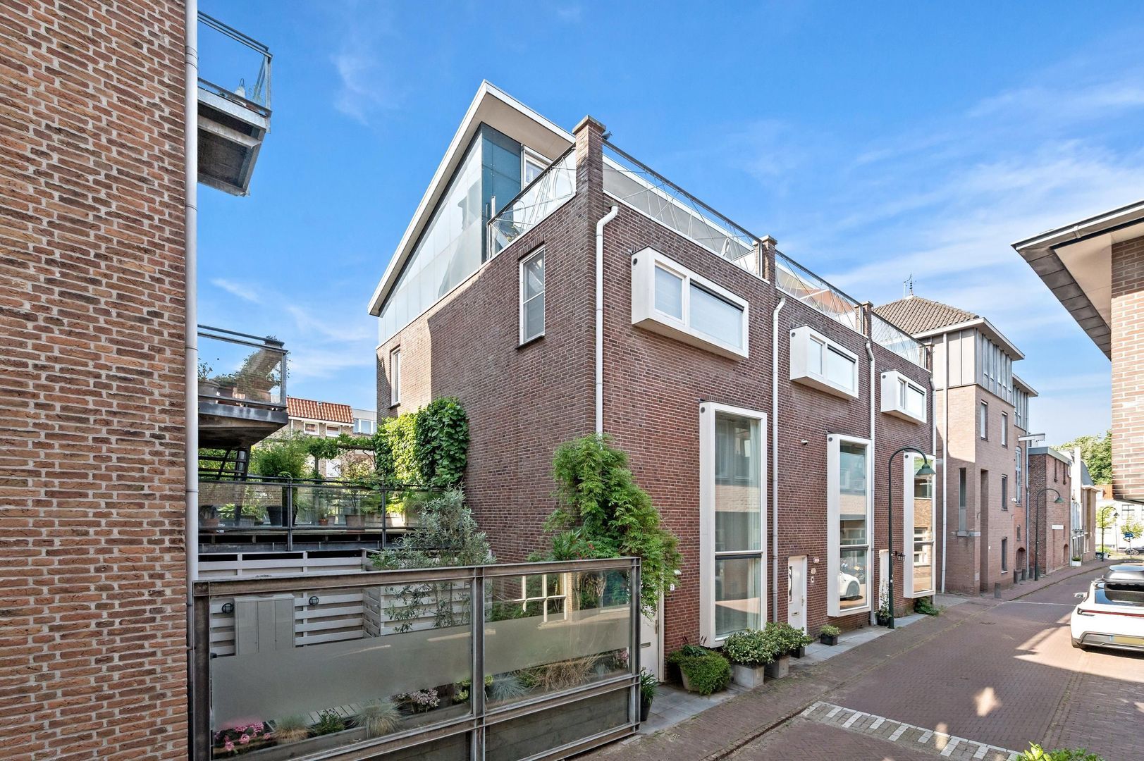 Drie Akersstraat 1, Delft foto-0