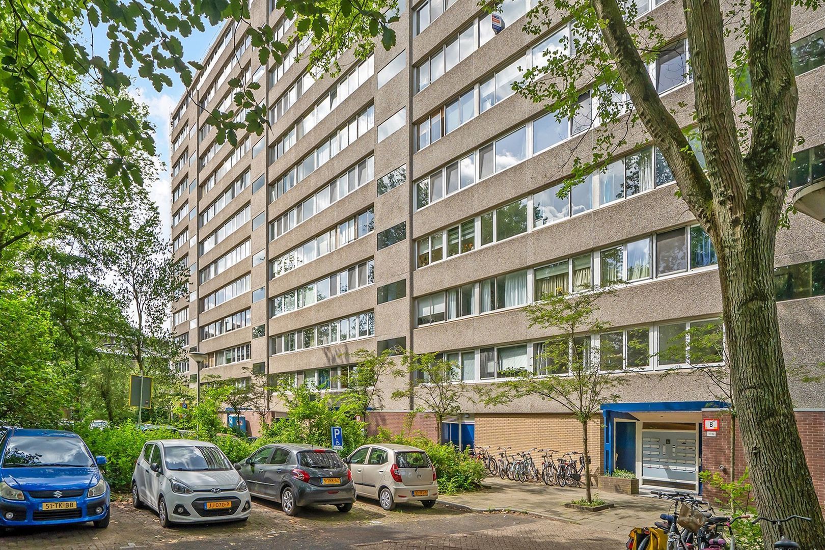 Aart van der Leeuwlaan 108, Delft foto-0