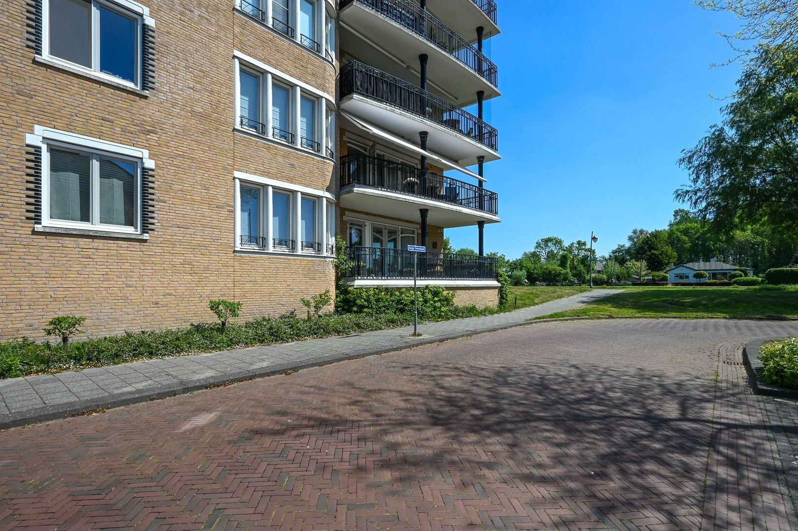 Aagje Dekenkade 81, Voorschoten foto-5