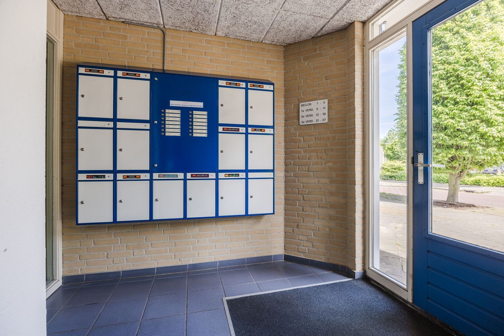 Cor van Osnabruggelaan 19, Voorschoten foto-5