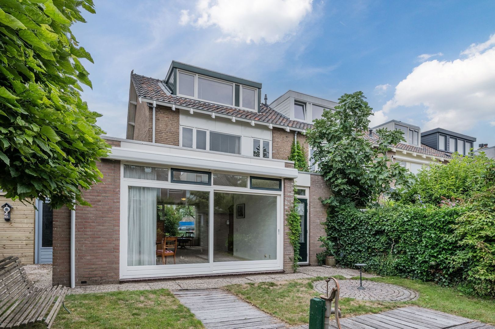Professor Van der Waalslaan 12, Voorschoten foto-0