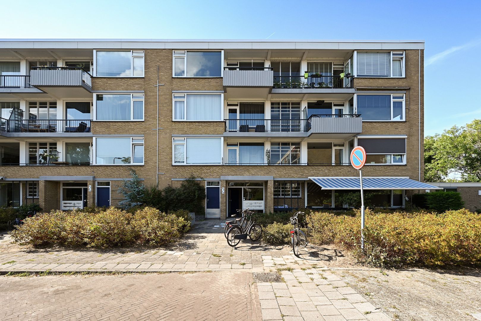 Paganinidreef 52, Voorschoten foto-0