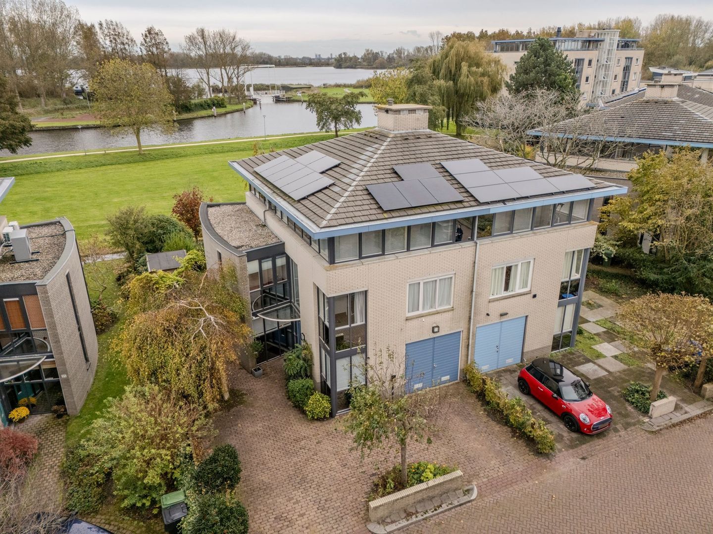 Jan Wagtendonkstraat 27, Voorschoten foto-0