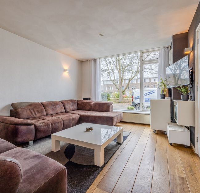 Jan van Goyenplantsoen 10, Voorschoten foto-4