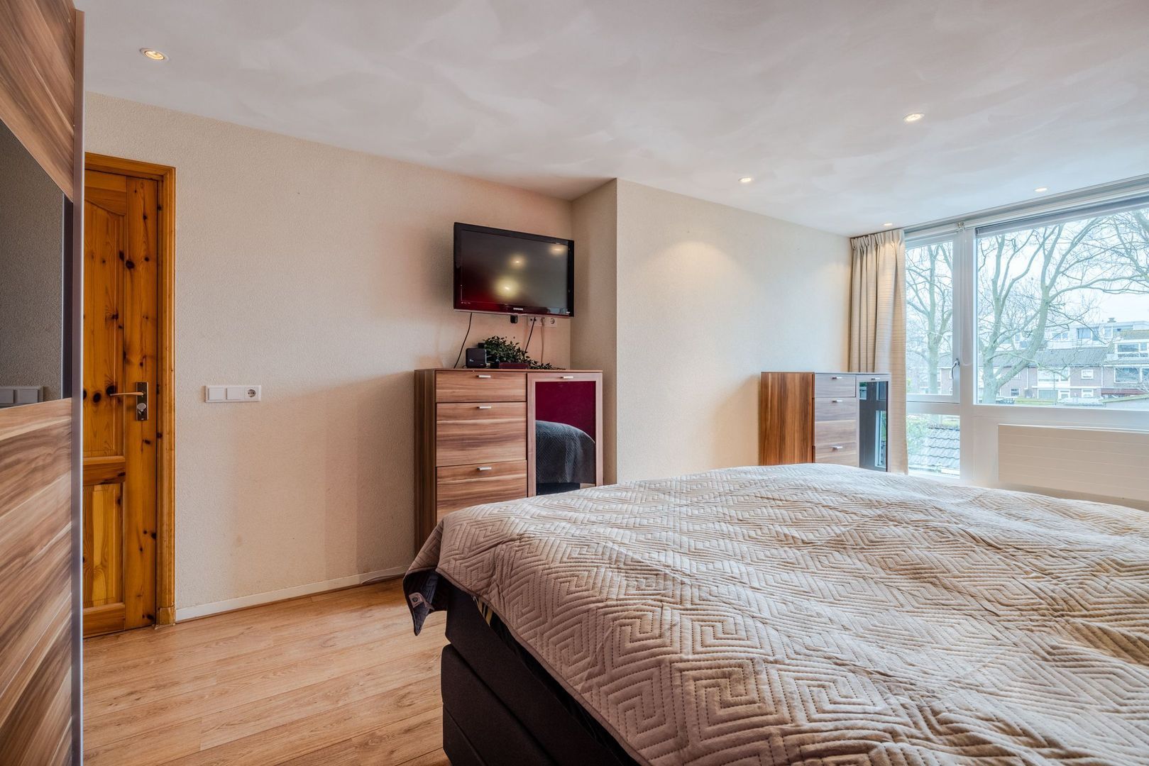 Jan van Goyenplantsoen 10, Voorschoten foto-16