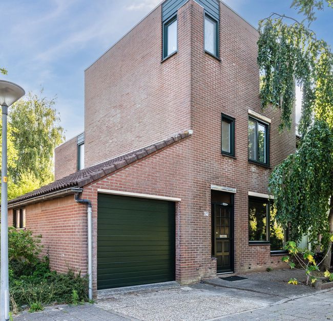 Zwaluwweg 125, Voorschoten foto-0