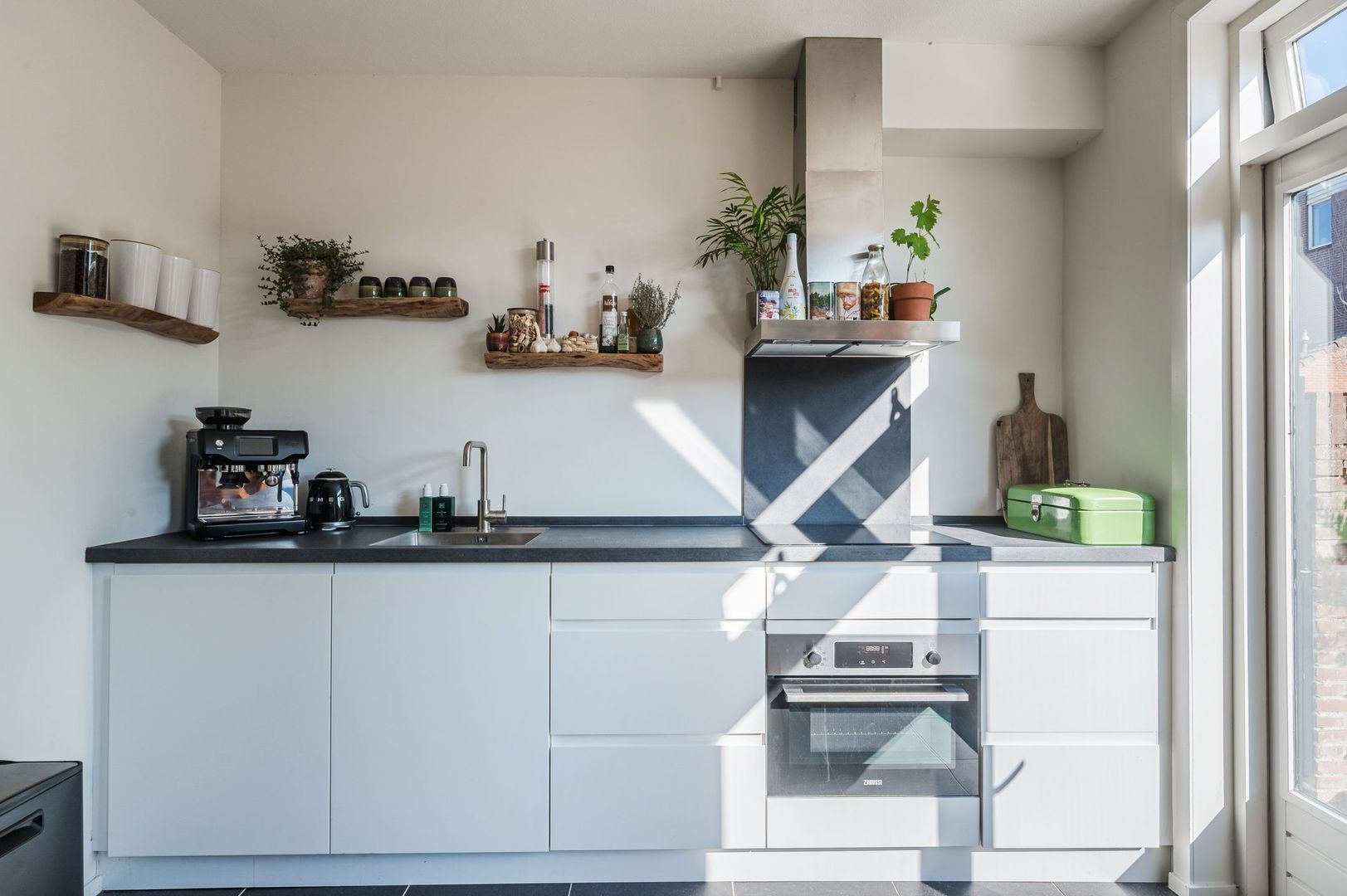 Zwaluwweg 125, Voorschoten foto-2