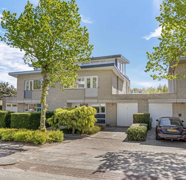 Bertus van Akenlaan 119, Voorschoten foto-0