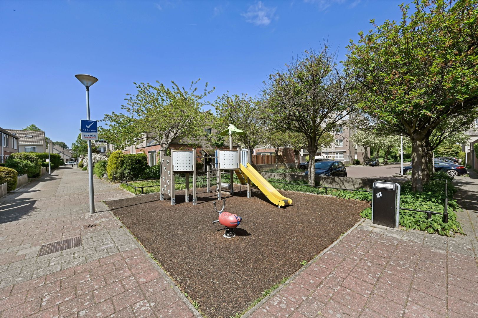 Alexander Adamskistraat 11, Voorschoten foto-31