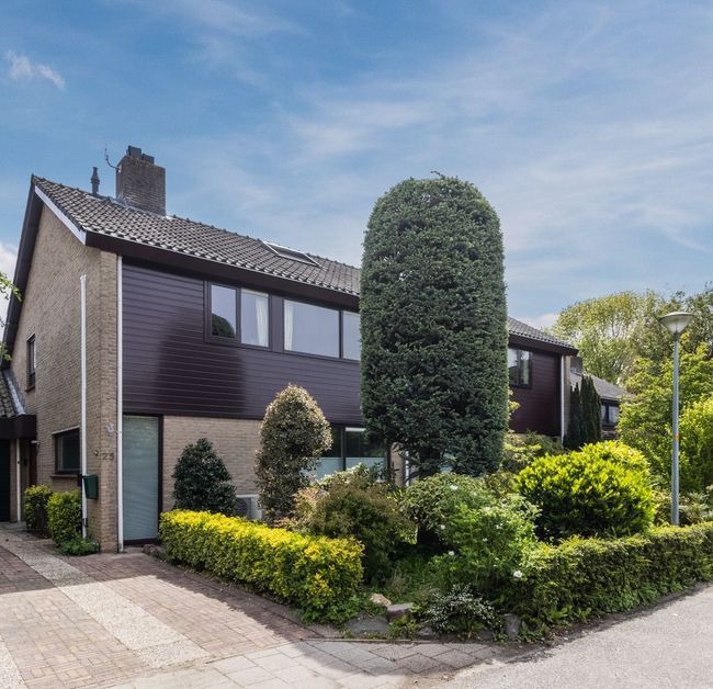 Roucooppark 25, Voorschoten foto-0