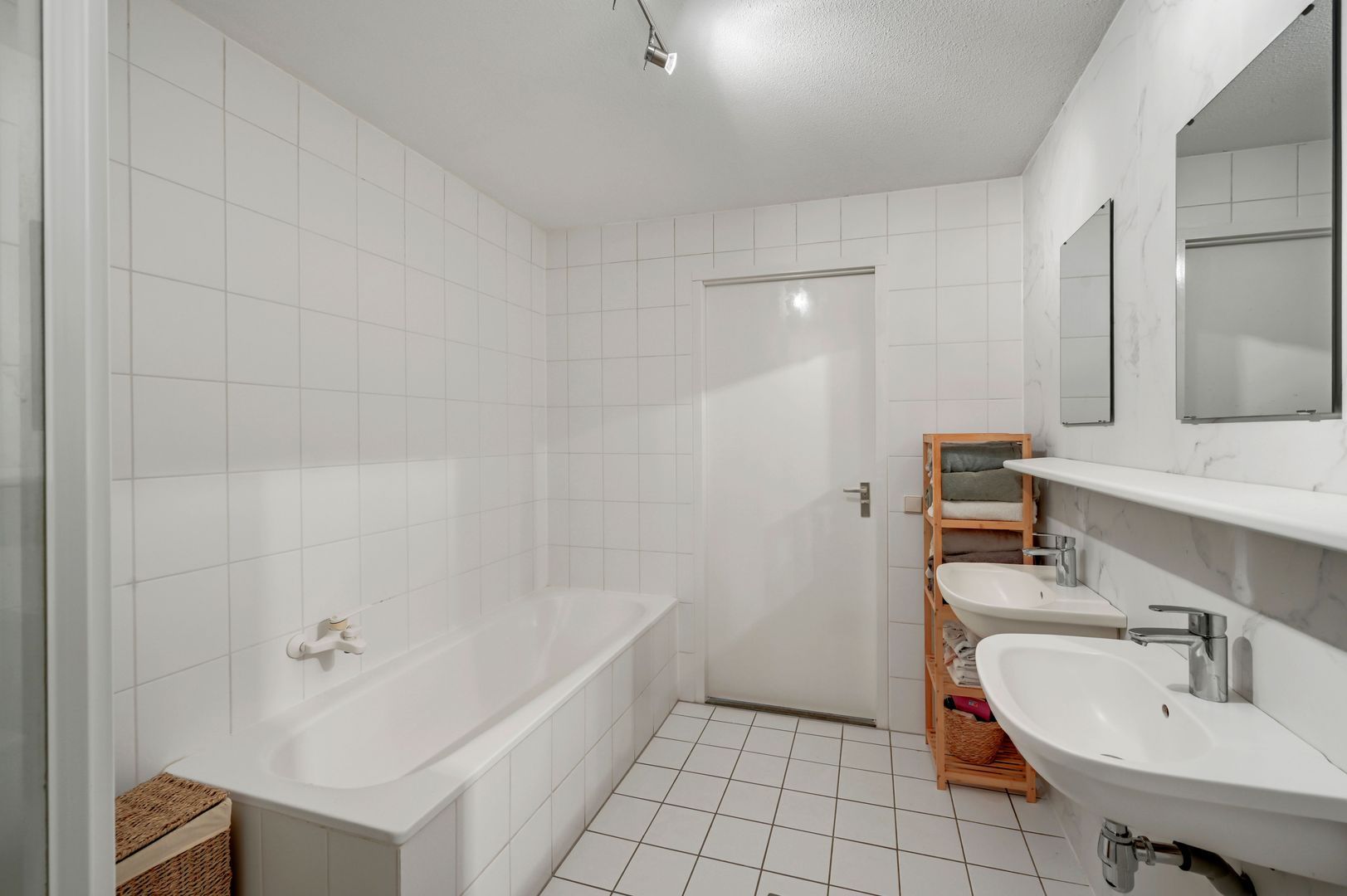Cor van Osnabruggelaan 47, Voorschoten foto-13